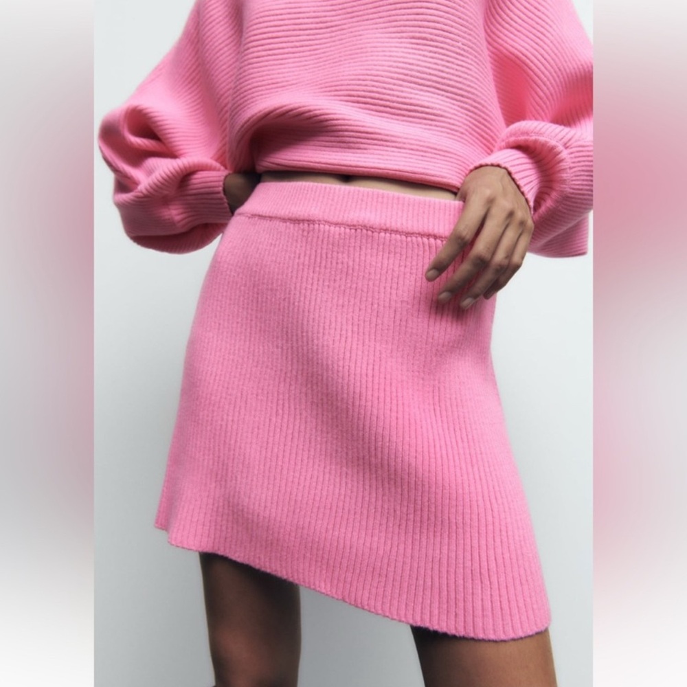 Zara Ribbed Pink Knit Mini Skirt Size M